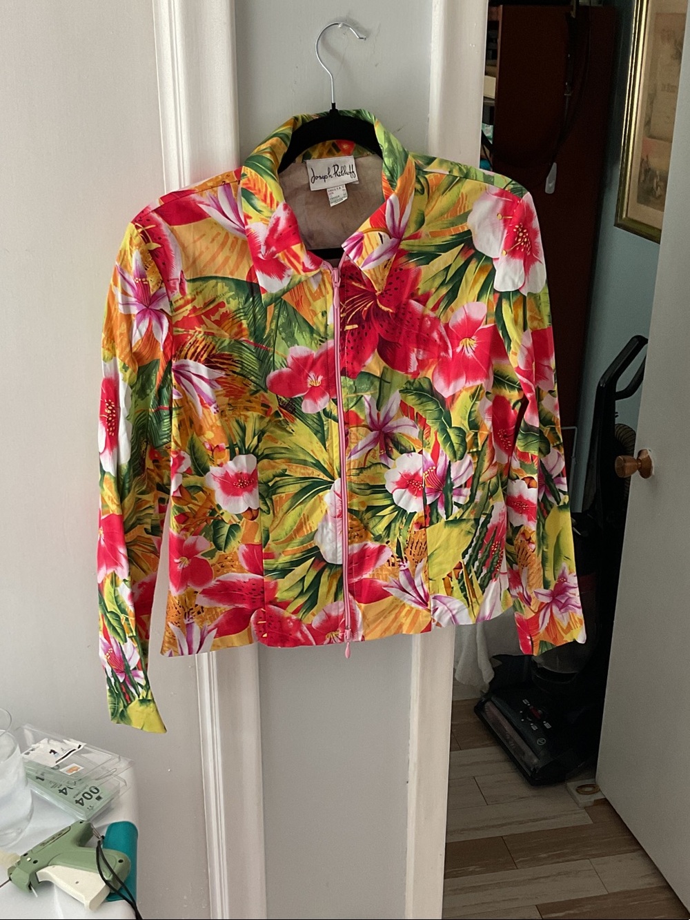 G004. Joseph Ribkoff Tropical Floral Zip Jacket in Pink, Green & Yellow